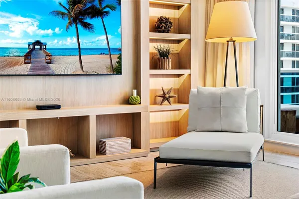 $26,250 | Mid Beach, Miami Beach, FL 33139