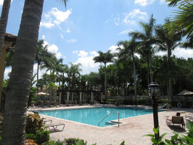 21162 Vía Eden Boca Raton, FL 33433 - Photo 13 of 18 Pool