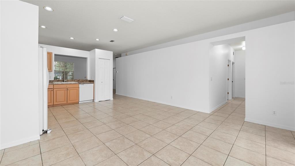 7947 Terrace Ridge Drive Temple Terrace, FL 33637 - Photo 28 of 37