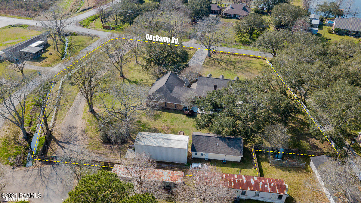 1773 Duchamp Road Broussard, LA 70518 - Photo 5 of 34 Gallery Image 5