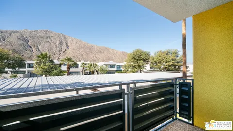 $499,000 | 588 East San Lorenzo Road, Unit 201, Palm Springs, CA 92264