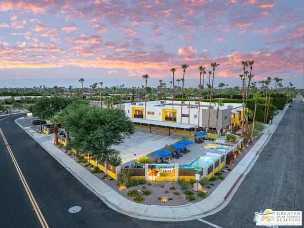 $539,000 | 588 East San Lorenzo Road, Unit 201, Palm Springs, CA 92264
