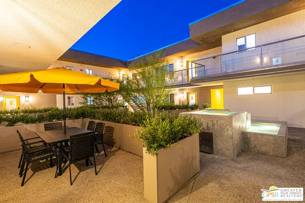 $539,000 | 588 East San Lorenzo Road, Unit 201, Palm Springs, CA 92264