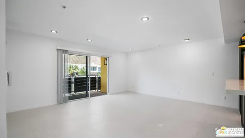 $499,000 | 588 East San Lorenzo Road, Unit 201, Palm Springs, CA 92264
