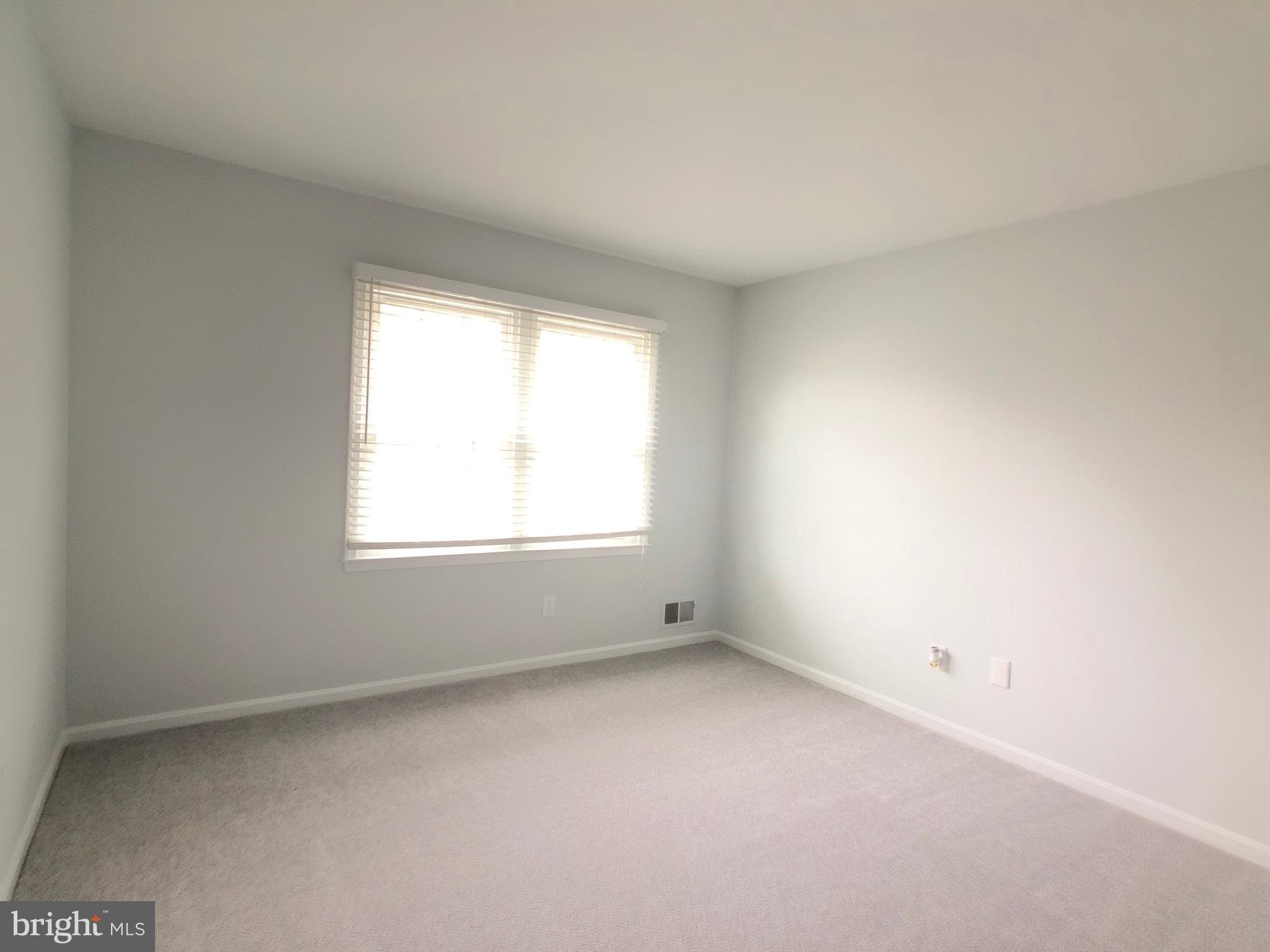 51 Treworthy Road Gaithersburg, MD 20878 - Photo 22 of 34 Bedroom