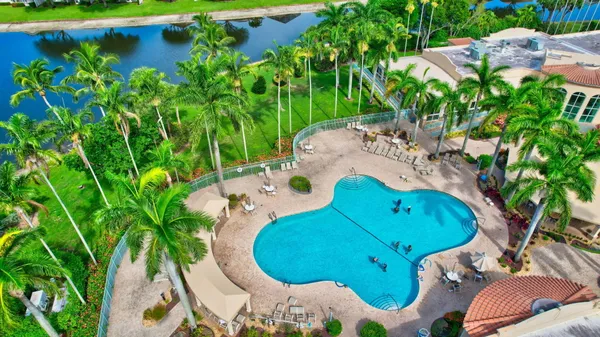 $3,000 | 12547 Imperial Isle Drive, Unit 204, Boynton Beach, FL 33437