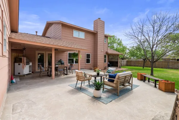 $726,900 | 2702 Double Tree Street, Round Rock, TX 78681