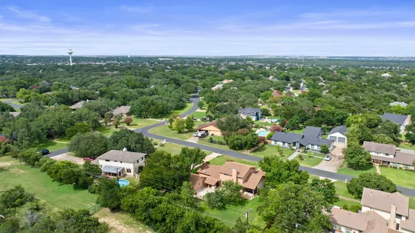 $726,900 | 2702 Double Tree Street, Round Rock, TX 78681