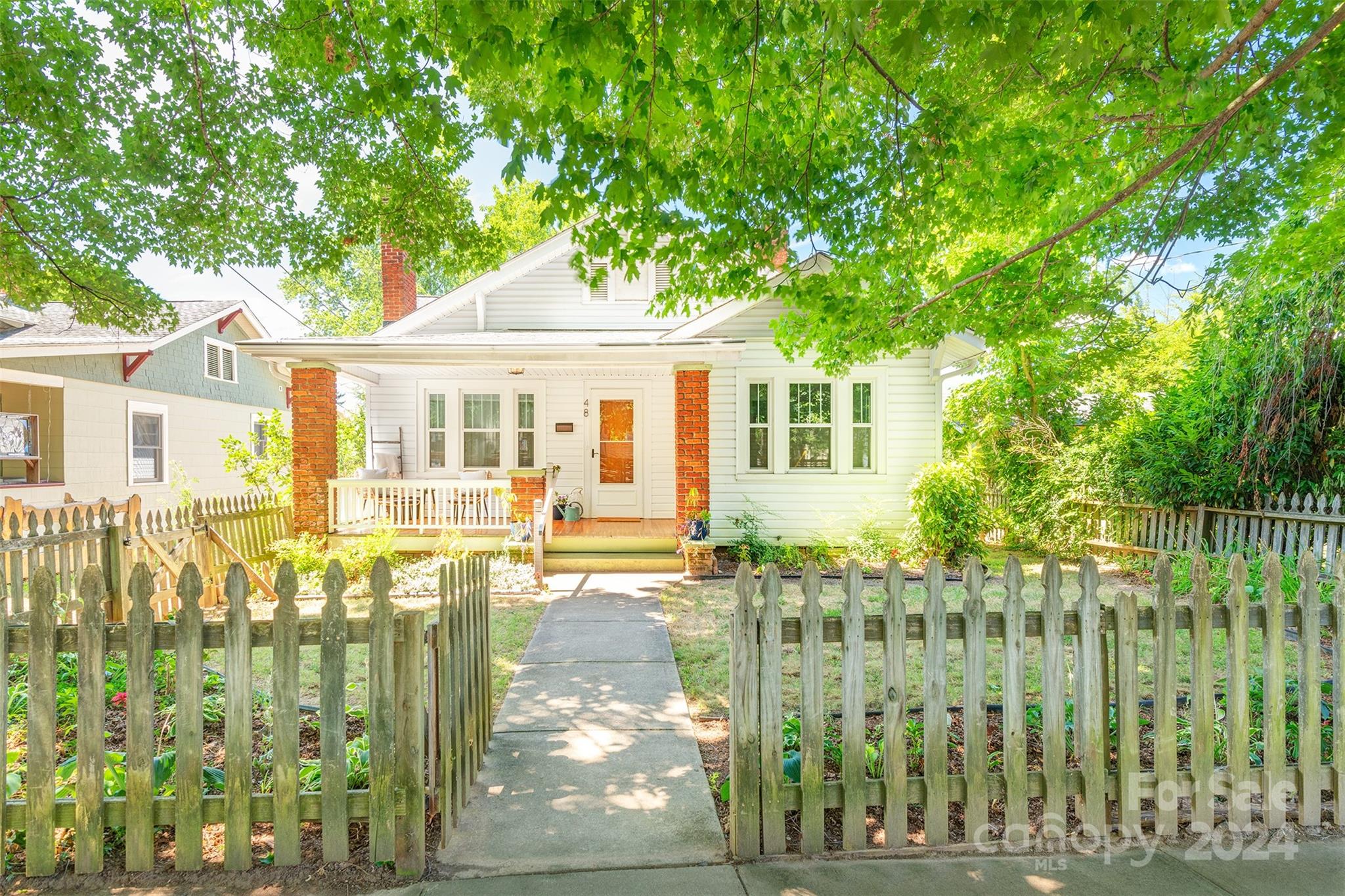 48 Olney Road Asheville, NC 28806 - Photo 2 of 36 Gallery Image 2