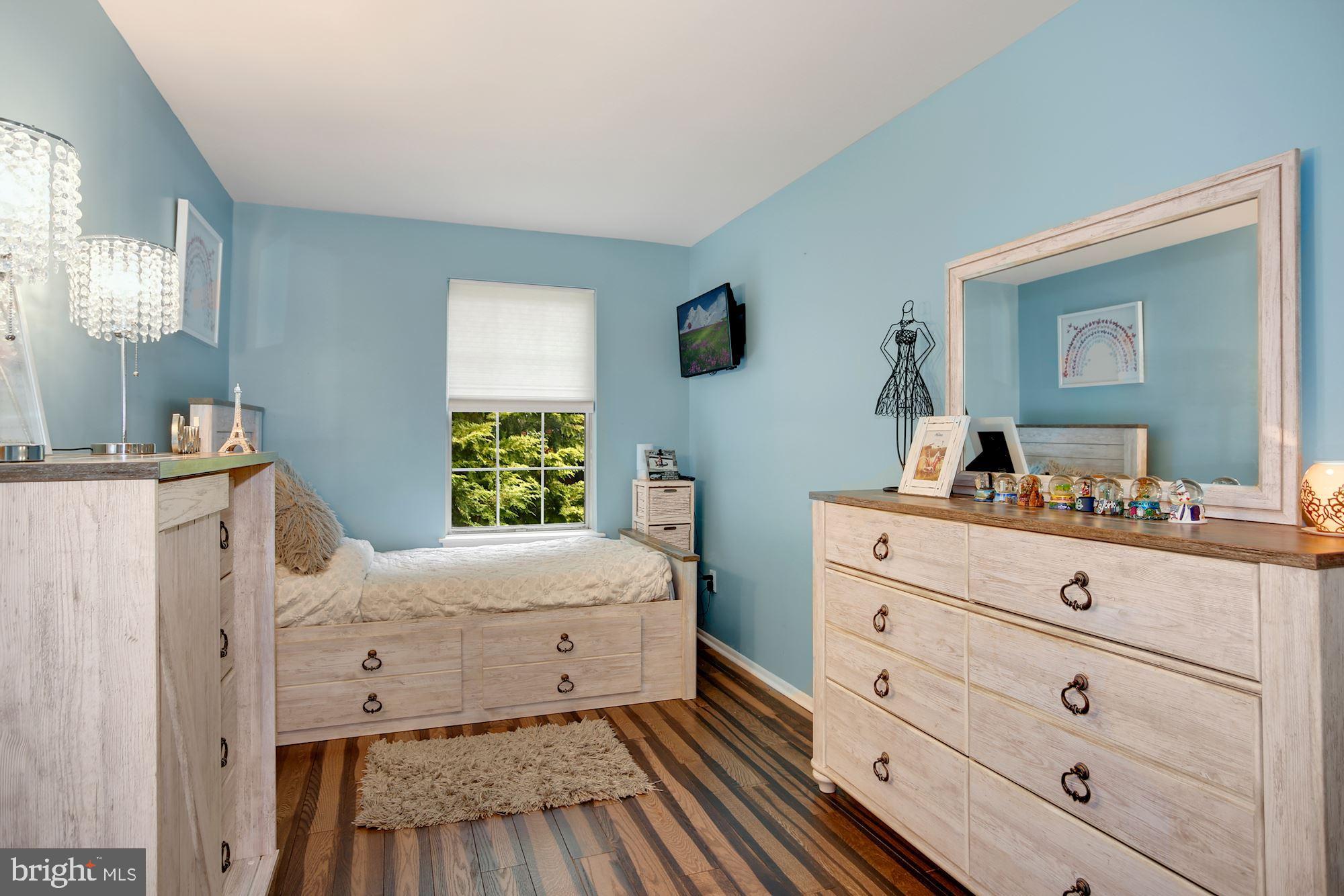 2841 Woodbridge Road Philadelphia, PA 19114 - Photo 10 of 26 Gallery Image 10