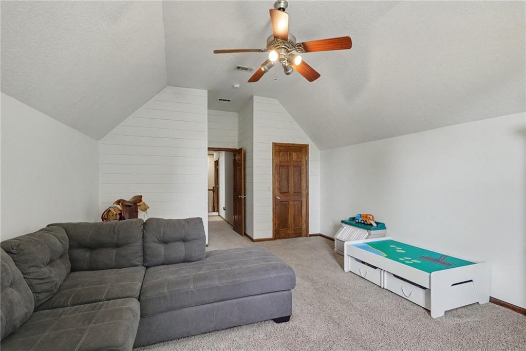 7204 Pleasant Ridge Terrace St. Joseph, MO 64504 - Photo 30 of 56