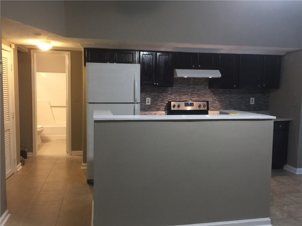 5588 Estates Court Norcross, GA 30093 - Photo 6 of 10