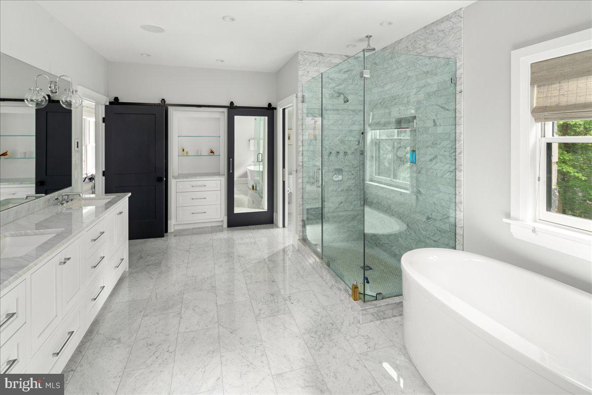 724 St Andrews Road Philadelphia, PA 19118 - Photo 30 of 46