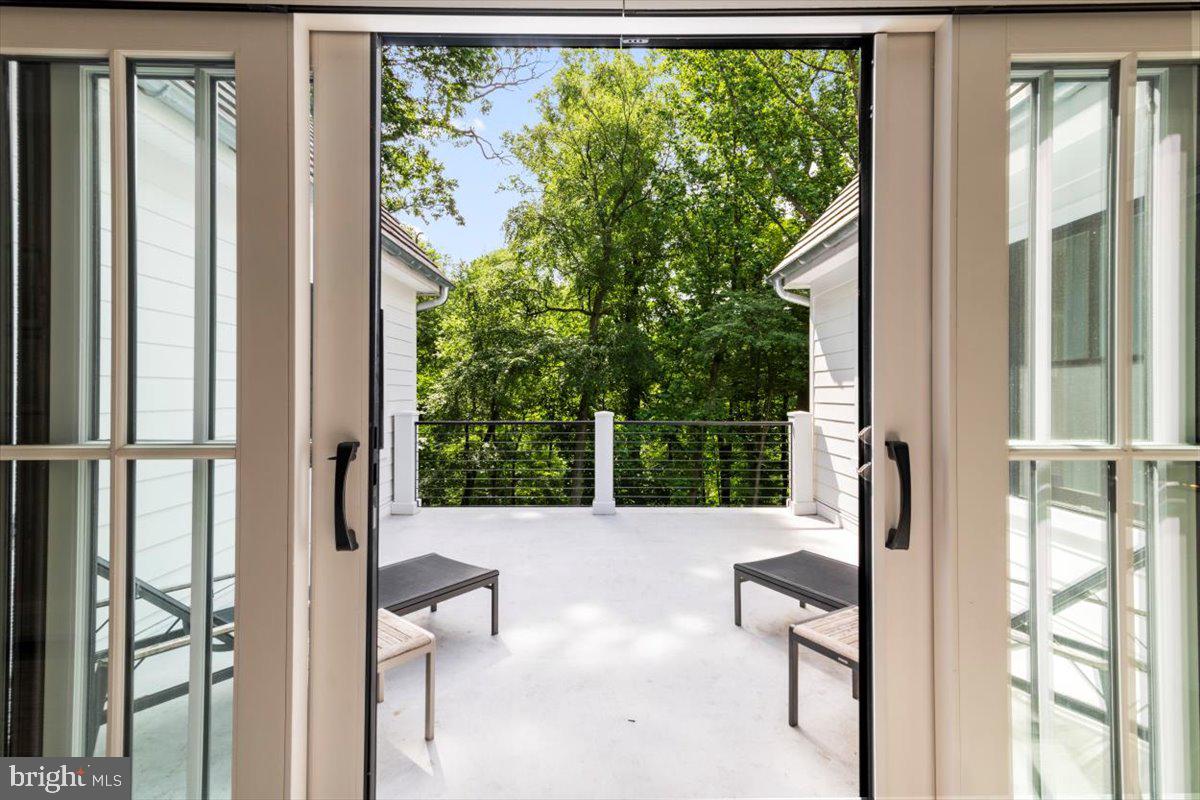 724 St Andrews Road Philadelphia, PA 19118 - Photo 40 of 46