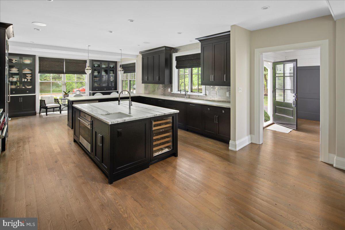 724 St Andrews Road Philadelphia, PA 19118 - Photo 6 of 46