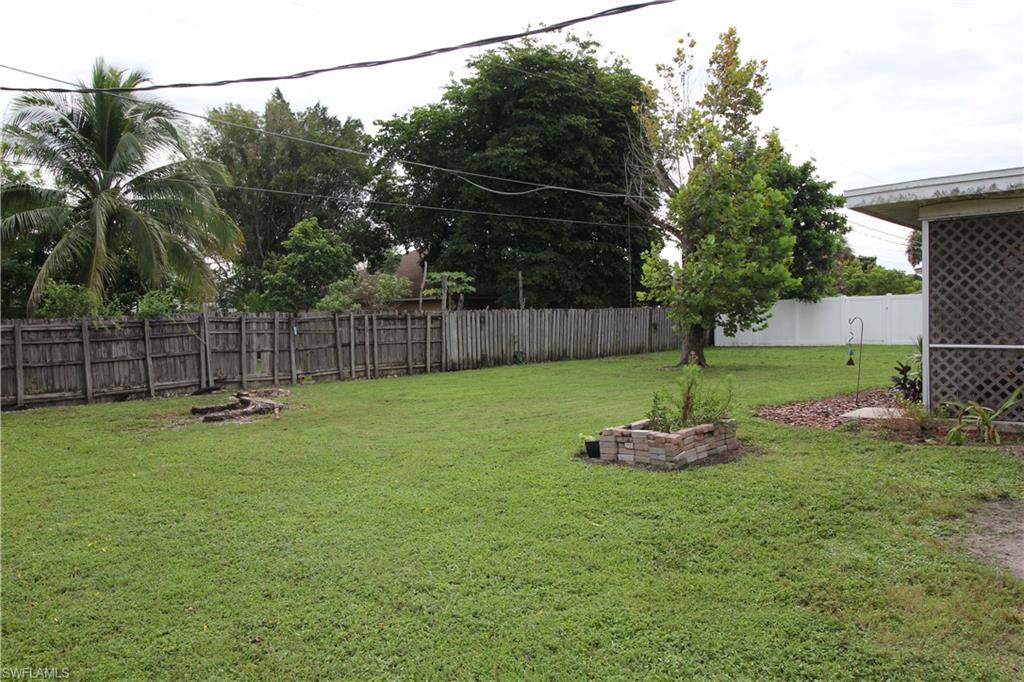 2136 51st Terrace Southwest Naples, FL 34116 - Photo 17 of 19 Gallery Image 17
