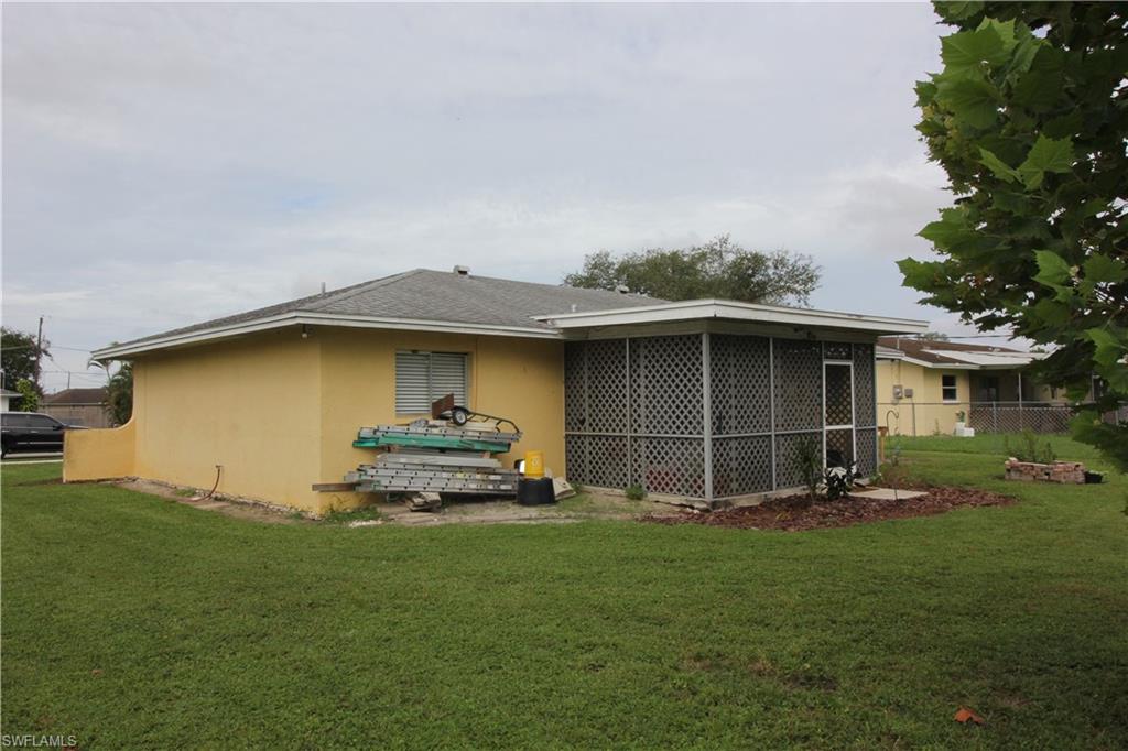 2136 51st Terrace Southwest Naples, FL 34116 - Photo 18 of 19 Gallery Image 18