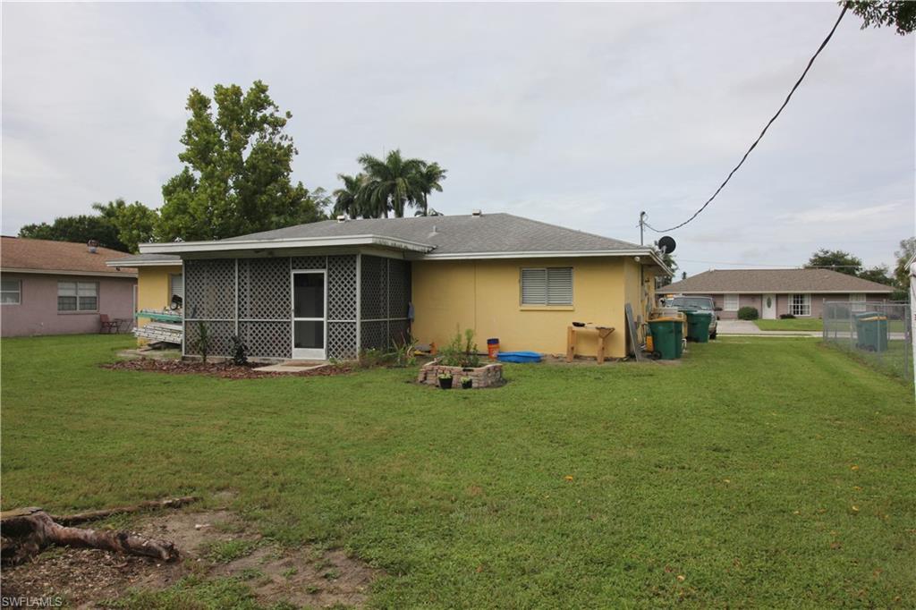 2136 51st Terrace Southwest Naples, FL 34116 - Photo 2 of 19 Gallery Image 2