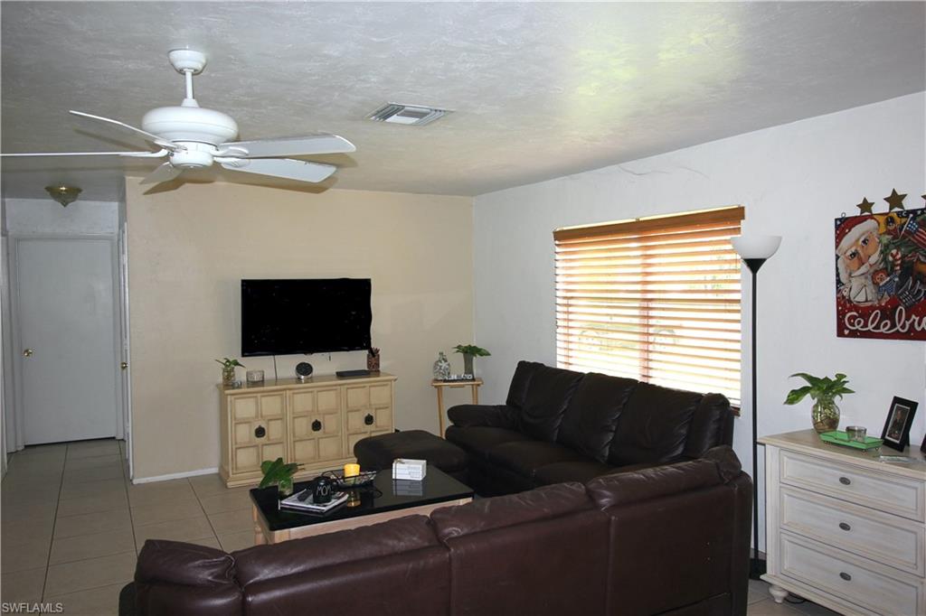 2136 51st Terrace Southwest Naples, FL 34116 - Photo 8 of 19 Gallery Image 8