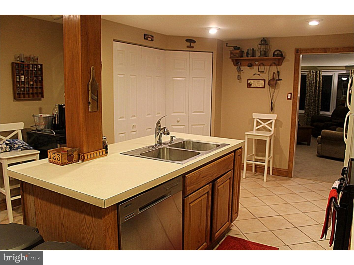 1209 Wedgewood Road Flourtown, PA 19031 - Photo 8 of 25