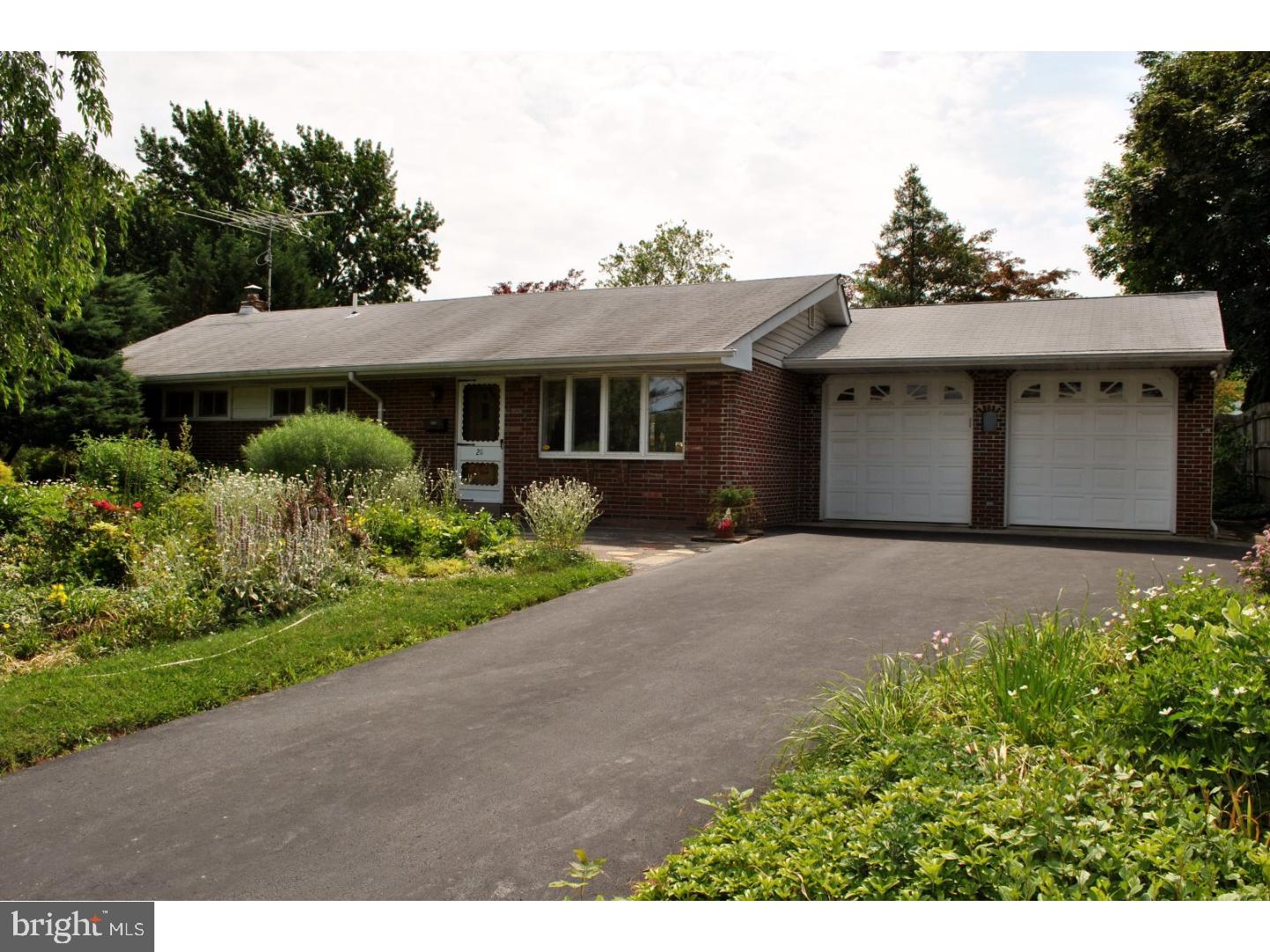 211 Valley Road Warminster, PA 18974 - Photo 1 of 25 Exterior Front