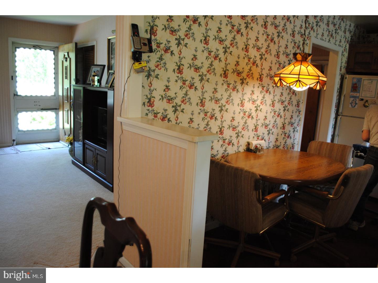 211 Valley Road Warminster, PA 18974 - Photo 8 of 25 Kitchen