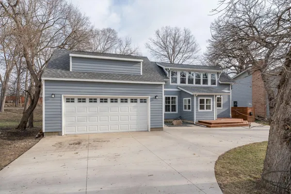 $319,900 | 128 Sylvia Street, Mankato, MN 56001