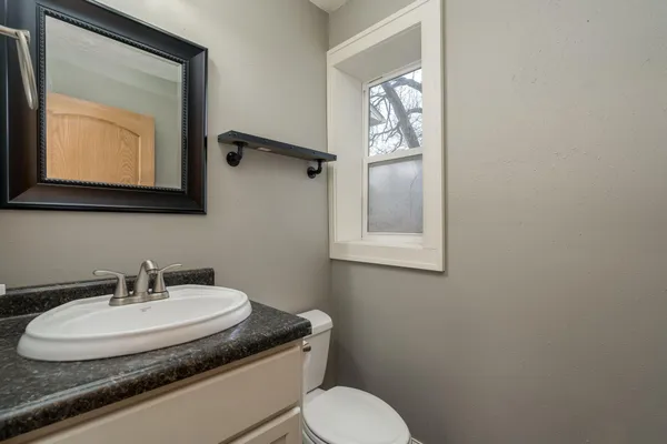 $319,900 | 128 Sylvia Street, Mankato, MN 56001