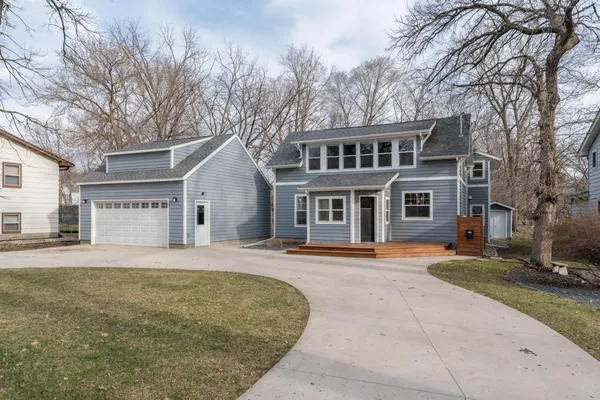 $319,900 | 128 Sylvia Street, Mankato, MN 56001