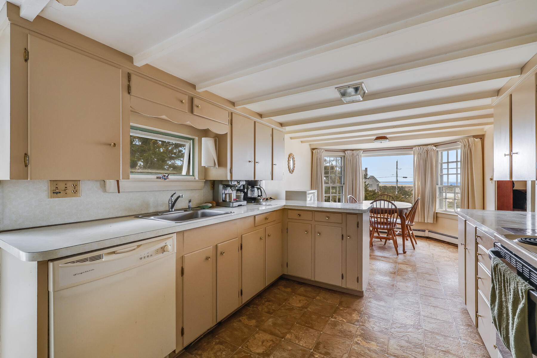 32 Little Beach Road Chatham, MA 02633 - Photo 13 of 35 9L4A3594