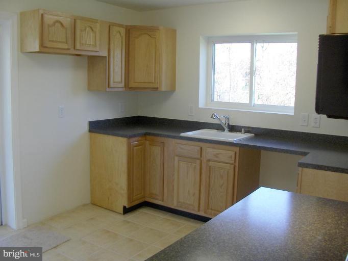 8322 Philadelphia Road Rosedale, MD 21237 - Photo 12 of 22 Kitchen #3