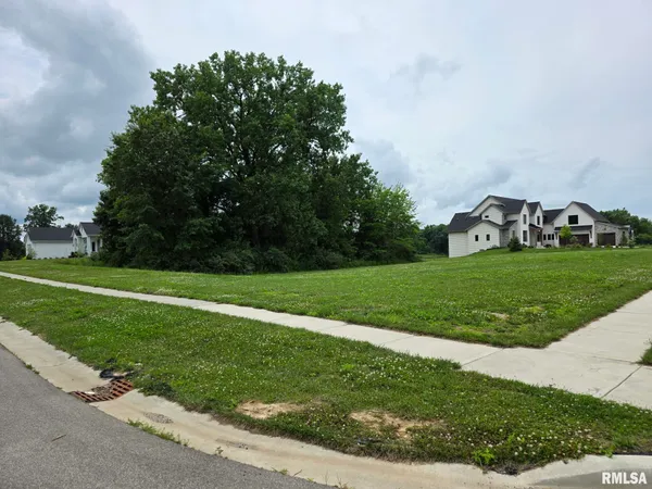 $149,900 | 5101 Foxhall Lane, Springfield, IL 62711
