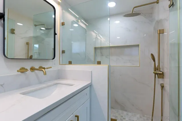 $989,000 | 12365 Horado Road, San Diego, CA 92128