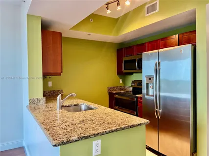 $330,000 | 7275 Southwest 90th Way, Unit 405, Miami, FL 33156