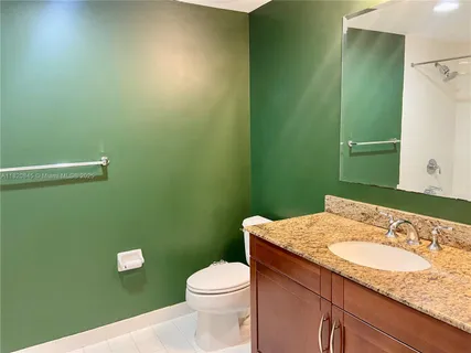 $330,000 | 7275 Southwest 90th Way, Unit 405, Miami, FL 33156