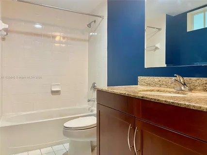 $330,000 | 7275 Southwest 90th Way, Unit 405, Miami, FL 33156