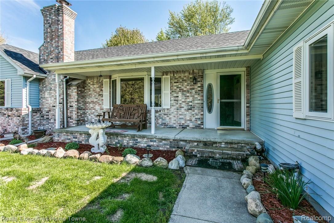 3897 Krafft Road Fort Gratiot, MI 48059 - Photo 3 of 23 3897 Krafft-3.JPG