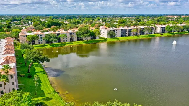 a view of a lake with a houses
