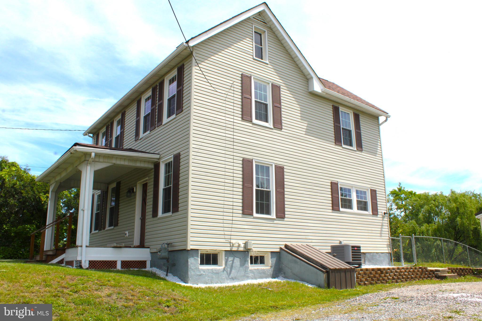 550 Winifred Road Cumberland, MD 21502 - Photo 7 of 81 Front Right Side View 2