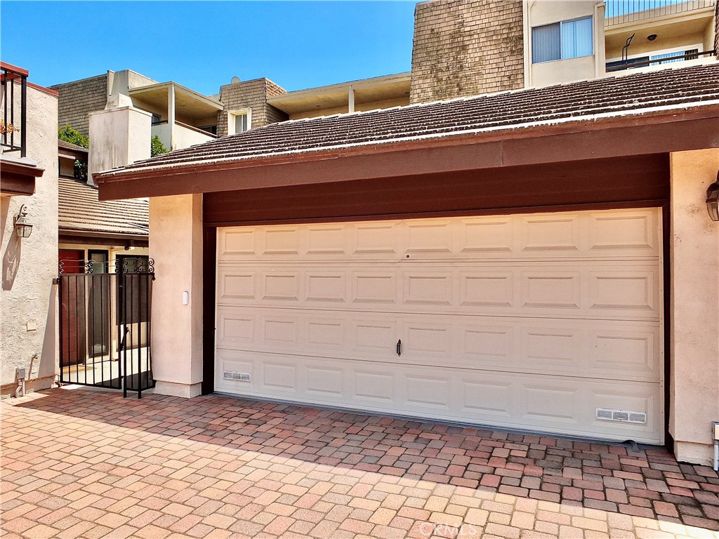 4015 North Virginia Road, Unit 6 Long Beach, CA 90807 - Photo 5 of 61