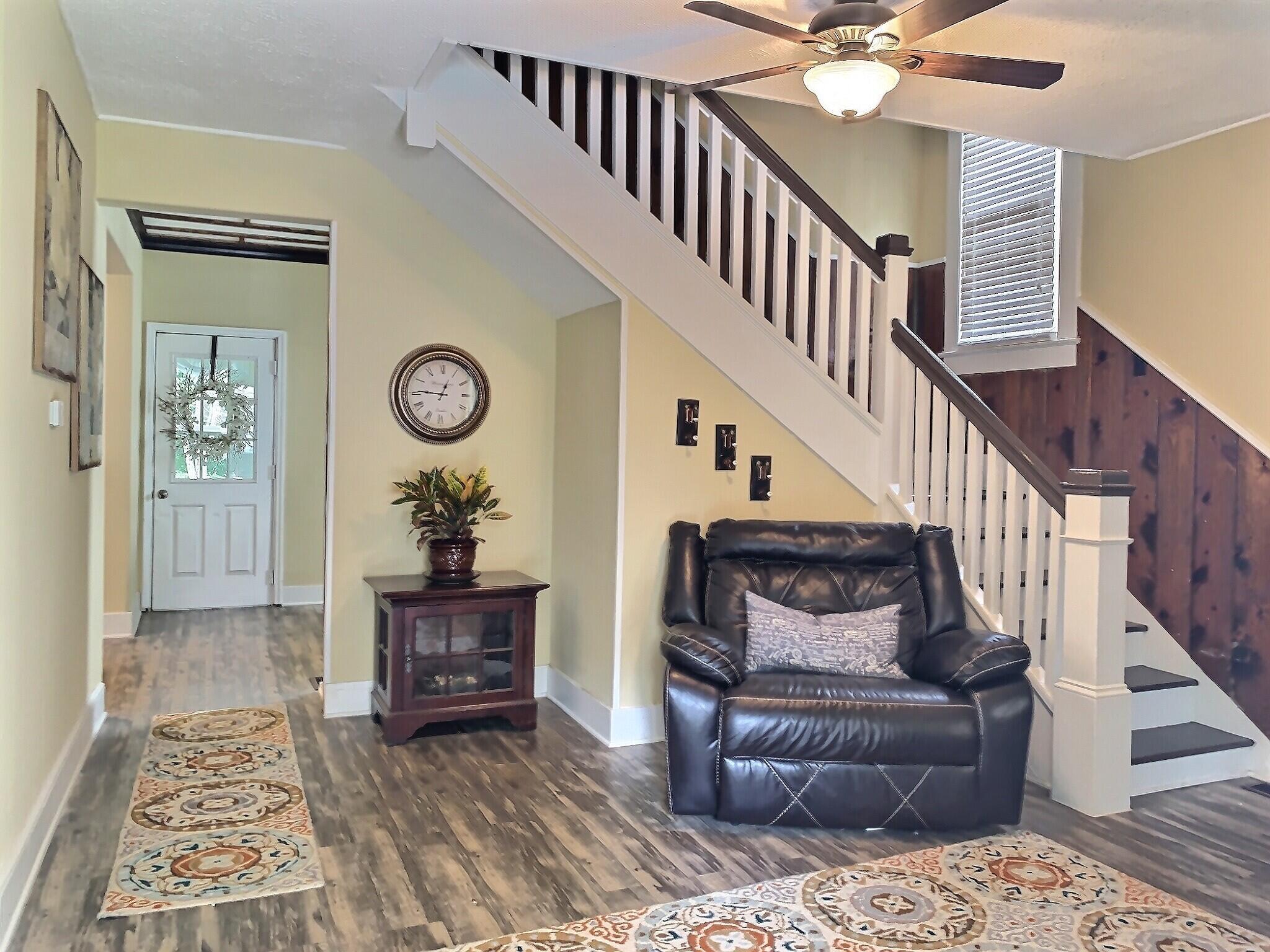 609 Roxbury Street Clifton Forge, VA 24422 - Photo 8 of 24 living-room-3
