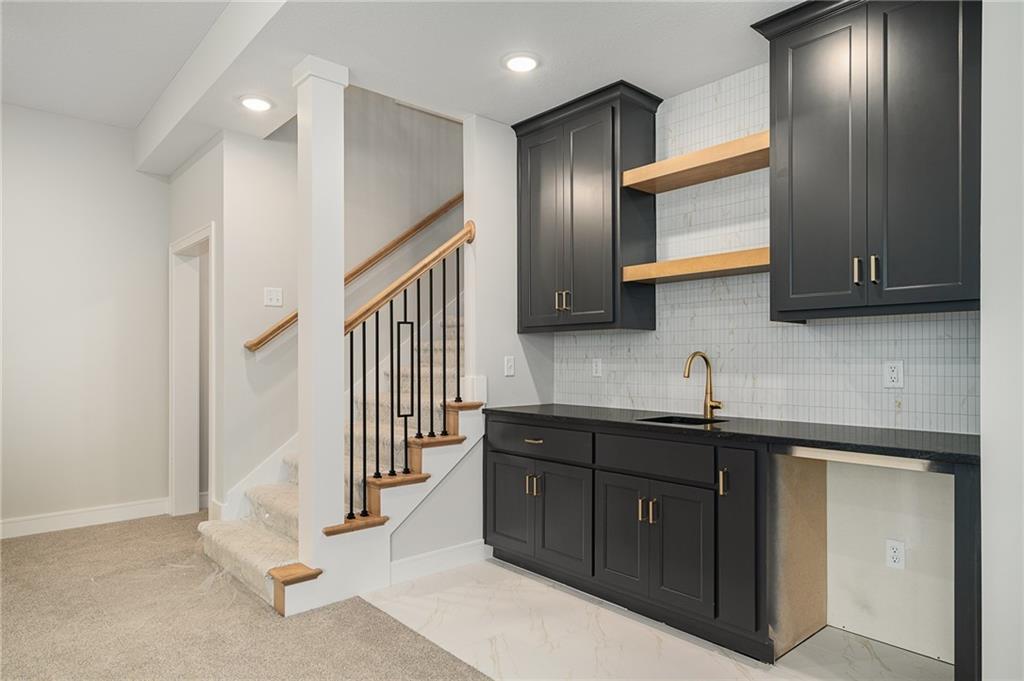 11216 South Gleason Road Olathe, KS 66061 - Photo 45 of 59