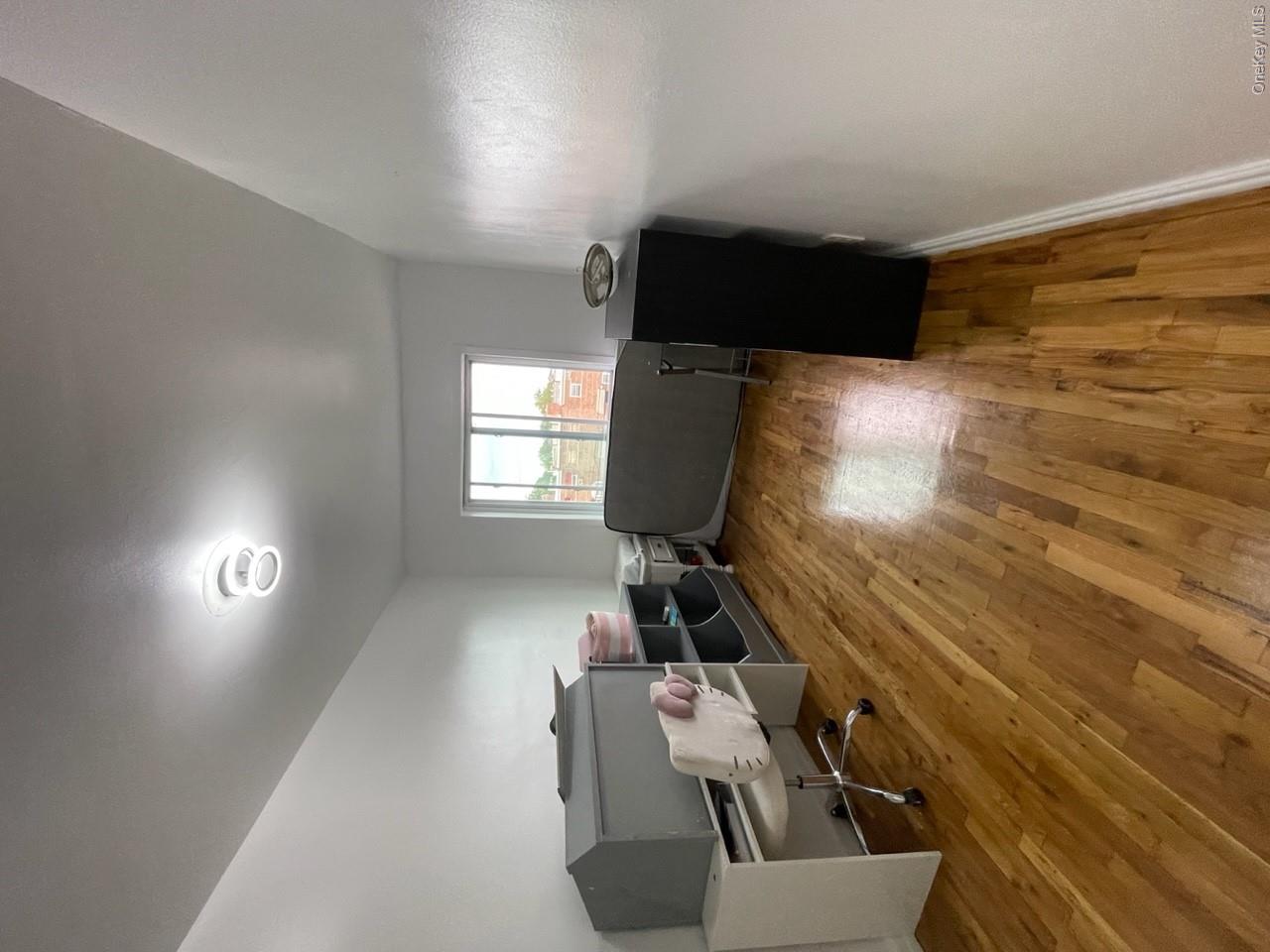 269 Balcom Avenue Bronx, NY 10465 - Photo 14 of 20 Office space with wood finished floors and baseboards