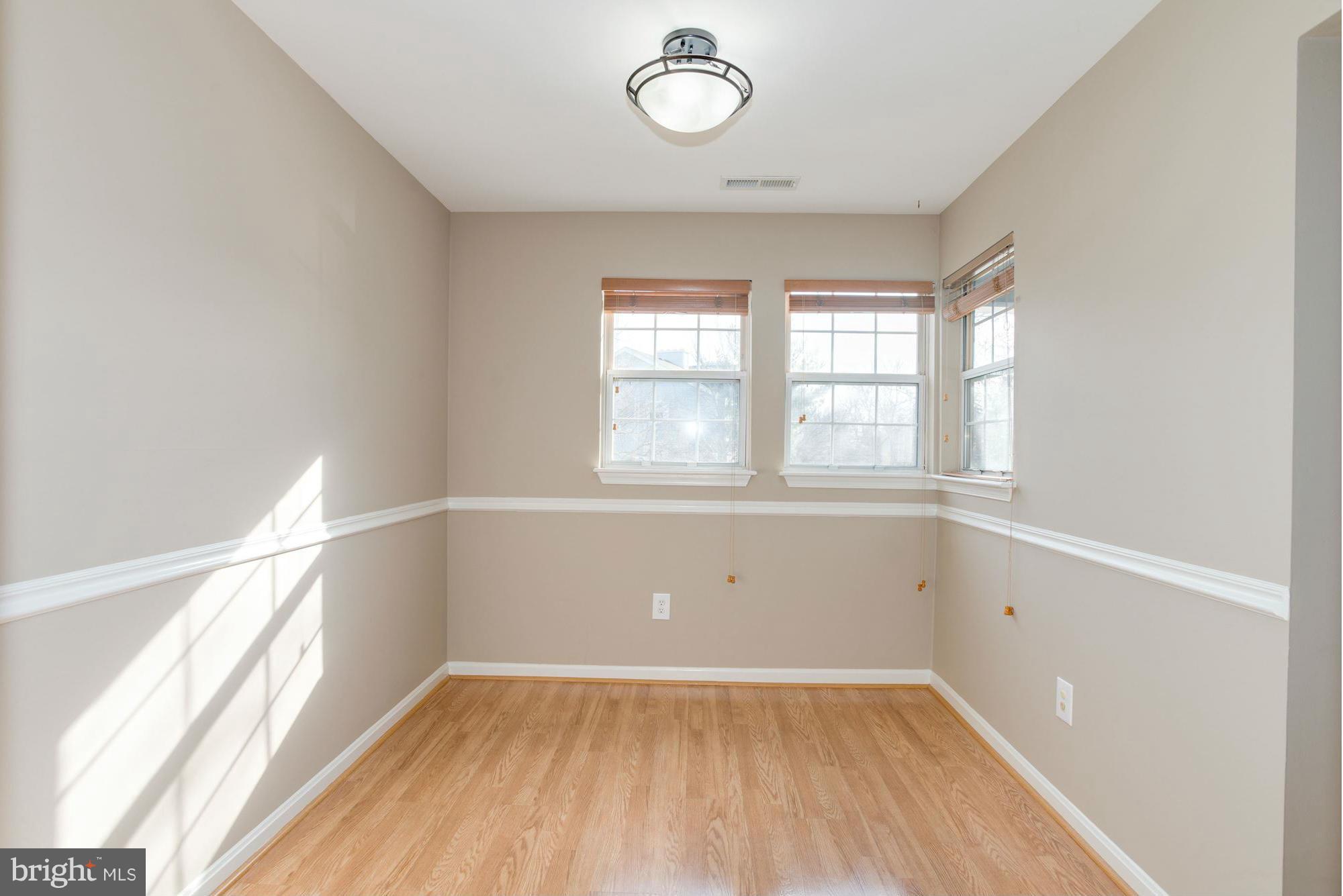 8561 Falls Run Road, Unit E Ellicott City, MD 21043 - Photo 15 of 27 Dining Room