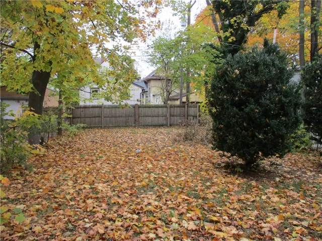 $1,100 | 128 Bartlett Street, Rochester, NY 14608