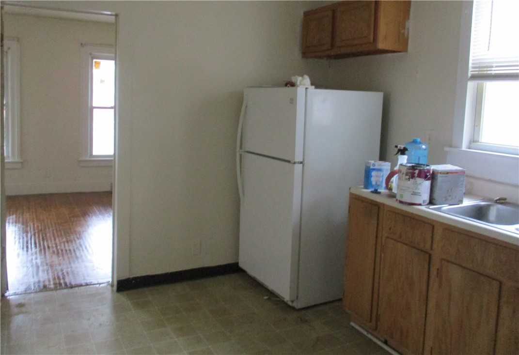 128 Bartlett Street Rochester, NY 14608 - Photo 6 of 11