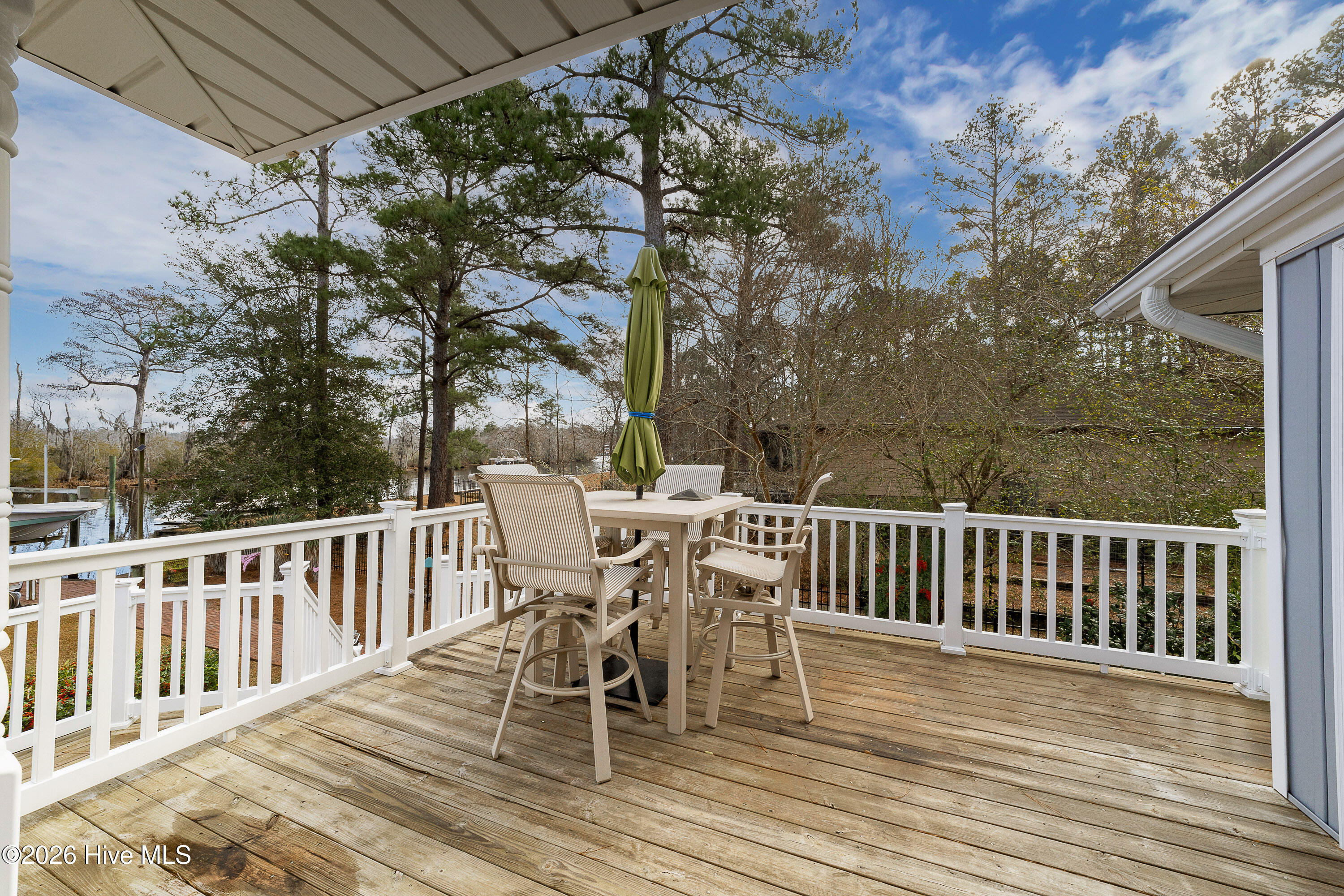 104 Outrigger Road New Bern, NC 28562 - Photo 21 of 41 Back - Deck
