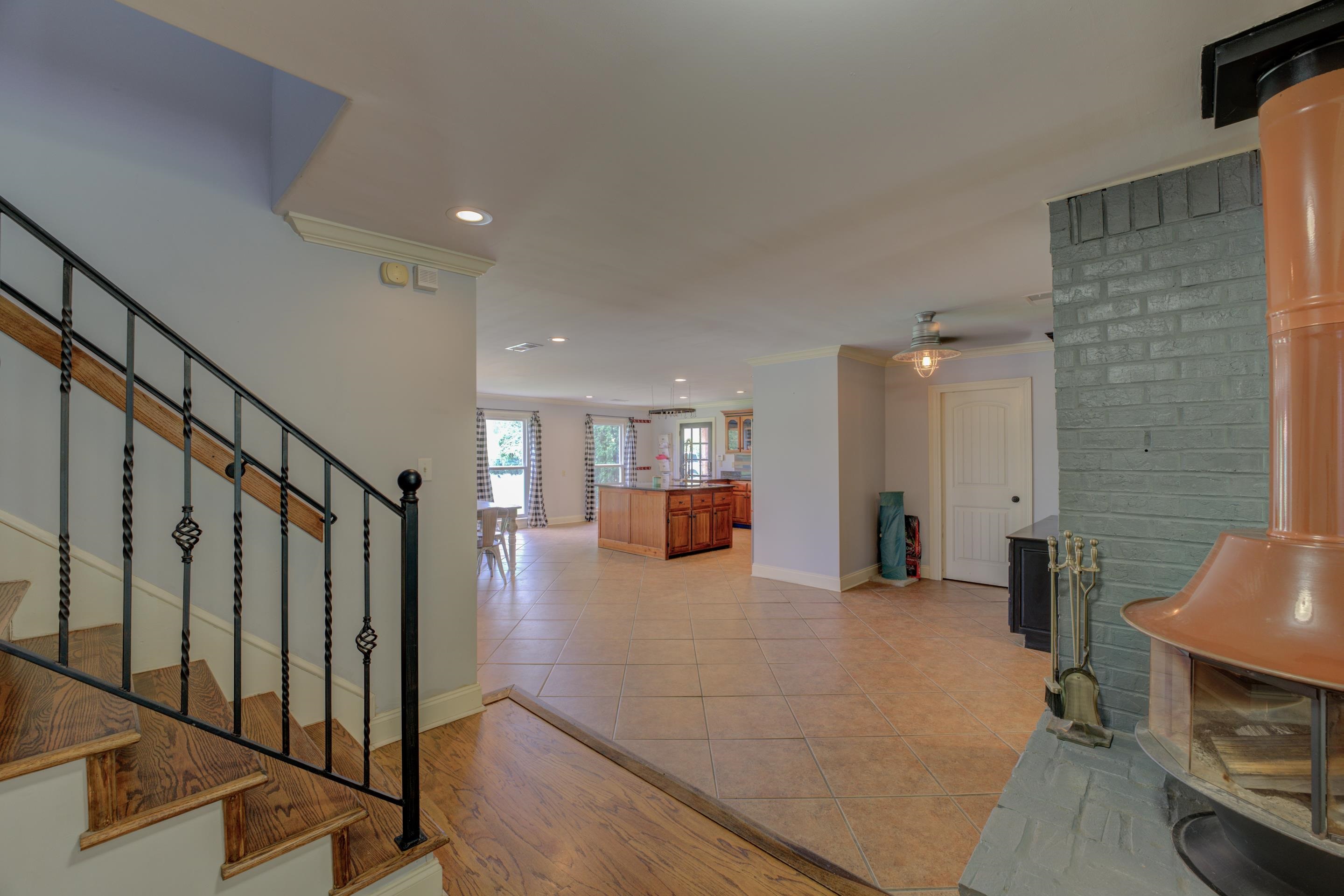 2716 Roland Road Arlington, TN 38002 - Photo 10 of 25 Gallery Image 10