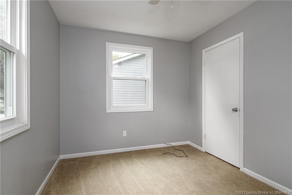 3855 St Joseph Road New Albany, IN 47150 - Photo 15 of 25 Gallery Image 15