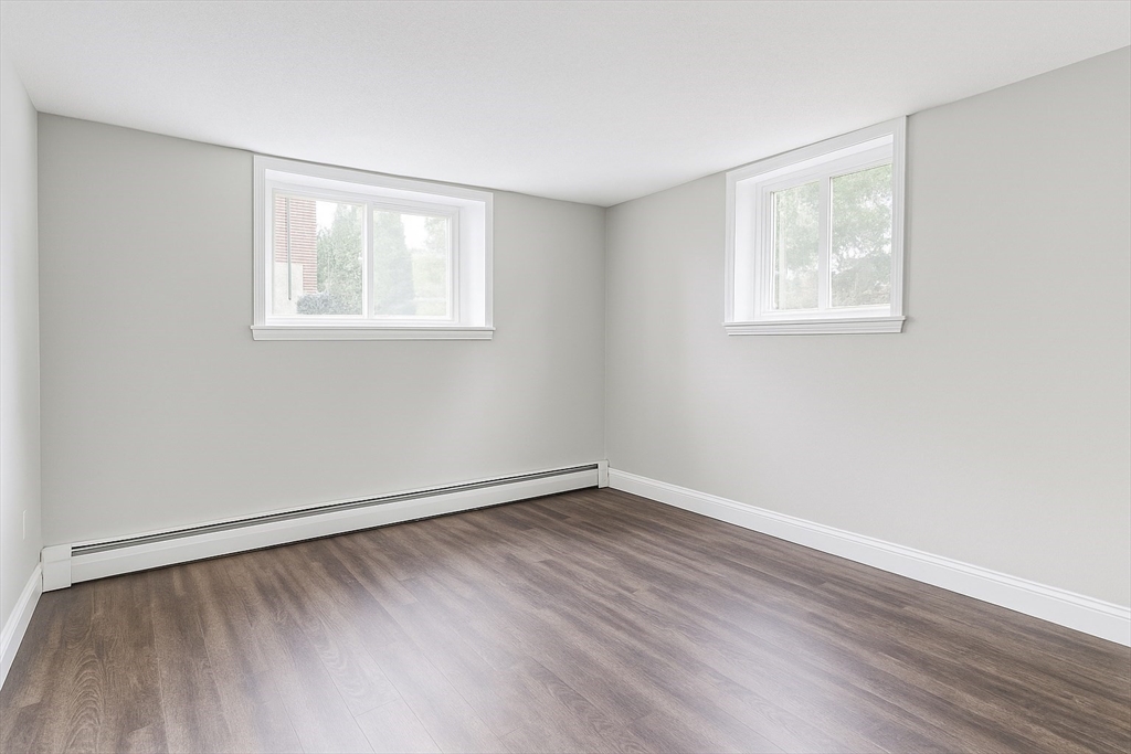 8 Bryon Road, Unit 1 Chestnut Hill, MA 02467 - Photo 3 of 4